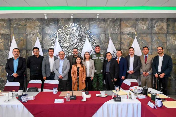 SOSTIENEN-REUNIÓN-DE-TRABAJO-PARA-TREN-DE-PASAJEROS-QUERÉTARO-IRAPUATO-1
