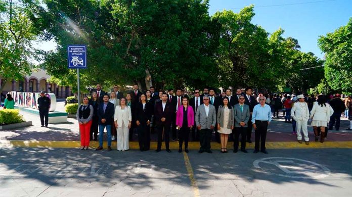 Conmemoran con Acto Cívico el Dia de la Bandera