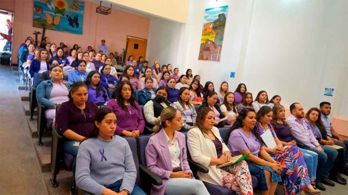 Conmemoran el Día Internacional de la Mujer en el Municipio