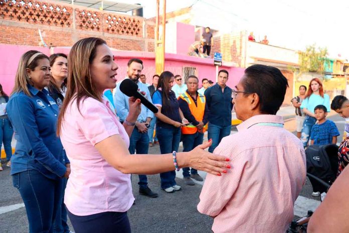 Escuchan-necesidades-de-familias-en-hacienda-la-virgen Escuchan necesidades de familias en hacienda la virgen