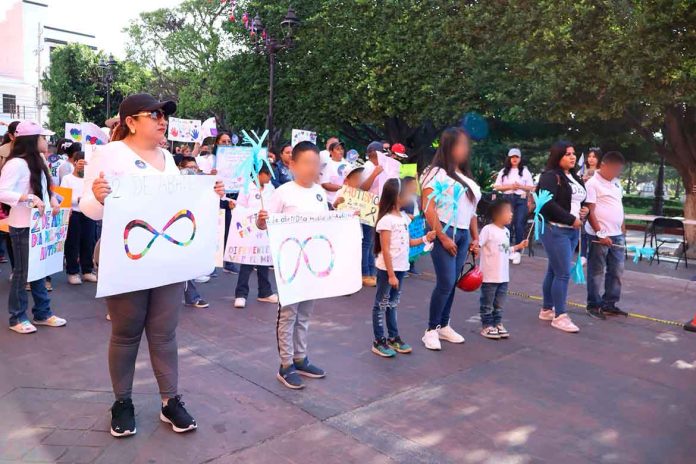 Pénjamo-va-por-la-inclusión-y-concientización-sobre-el-Autismo Pénjamo va por la inclusión y concientización sobre el Autismo