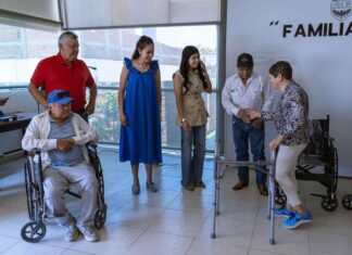 DIF Municipal entrega apoyos del programa “Familias Fuertes”