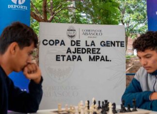 Copa de la Gente Ajedrez – Etapa Municipal reúne a jóvenes talentos en Abasolo