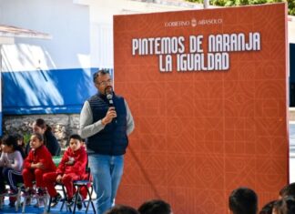 Promueven en Boquillas la eliminación de la violencia contra la mujer con plática y clase de defensa personal