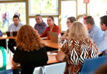 GOBIERNO DE IRAPUATO REFUERZA TRABAJO CONJUNTO CON VECINOS DE LOMAS DEL PEDREGAL