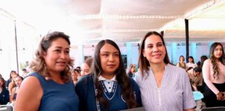 IMPULSAN TALENTO DE JUVENTUDES IRAPUATENSES CON ENTREGA DE EQUIPOS TECNOLÓGICOS