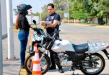 SE GRADÚA EN IRAPUATO PRIMERA GENERACIÓN DE MOTO ESCUELA