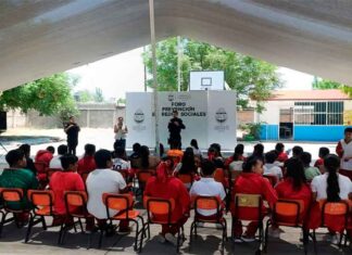 Llevan a cabo Foro de Prevención en Redes Sociales en Abasolo para promover el uso seguro de la tecnología