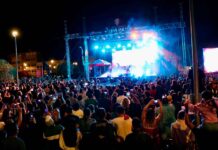 CELEBRAN A LOS PAPÁS CON EL CONCIERTO “LO MEJOR DEL ROCK EN ESPAÑOL” EN EL CENTRO HISTÓRICO