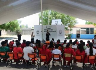 Llevan a cabo Foro de Prevención en Redes Sociales en Abasolo para promover el uso seguro de la tecnología