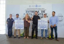 Impulsan el desarrollo agrícola con entrega de apoyos para productores de Abasolo
