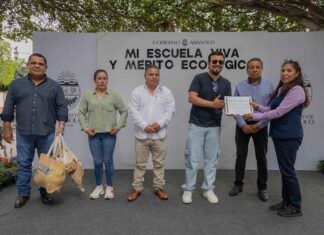 Gobierno Municipal reconoce compromiso ambiental de instituciones y ciudadanos