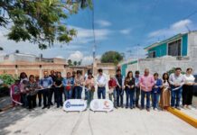 Inauguran obra de pavimentación en la colonia Flores Magón de Cuerámaro